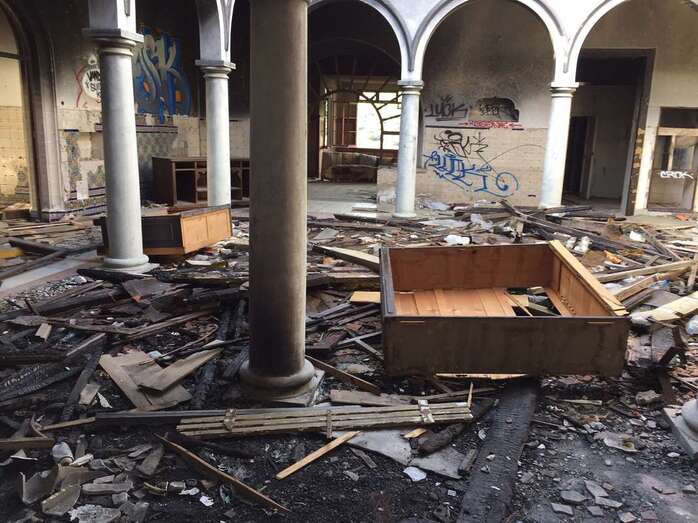 Estado de abandono de la mansión de San Rafael (Foto TA)